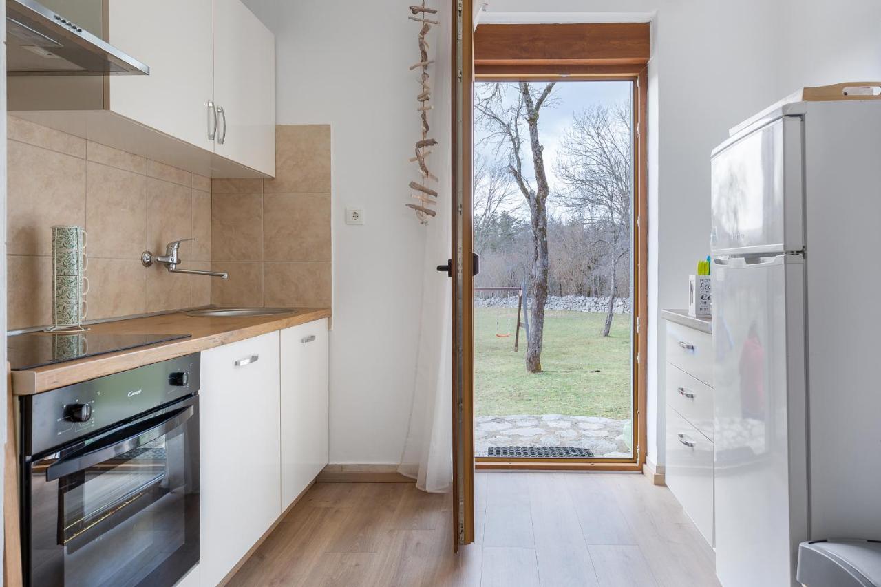 Sokol - Secret Forest House Gracac  ภายนอก รูปภาพ